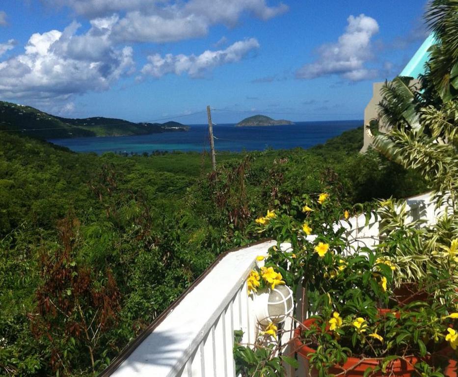 Flamboyan On The Bay Resort & Villas Canaan Eksteriør billede